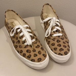 Keds size 6 leopard sneakers. Lightly worn